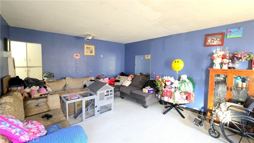 2632 2634 Cogswell Road Property Photo 11