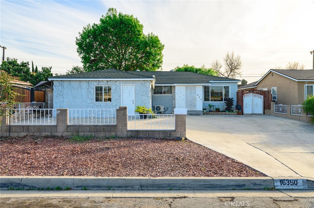 16350 Binney Street Property Photo