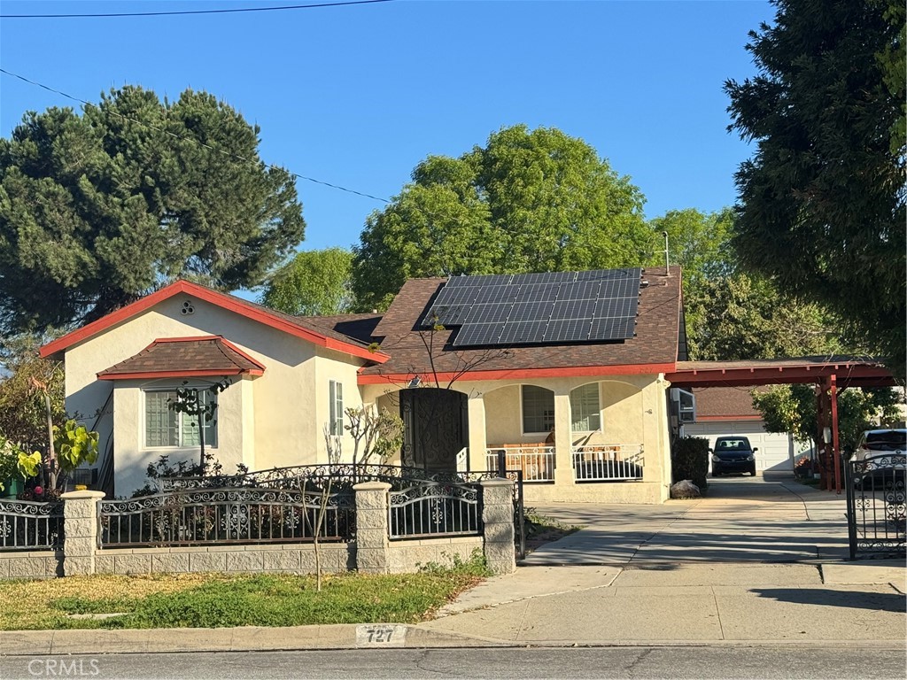 727 W Longden Avenue Property Photo