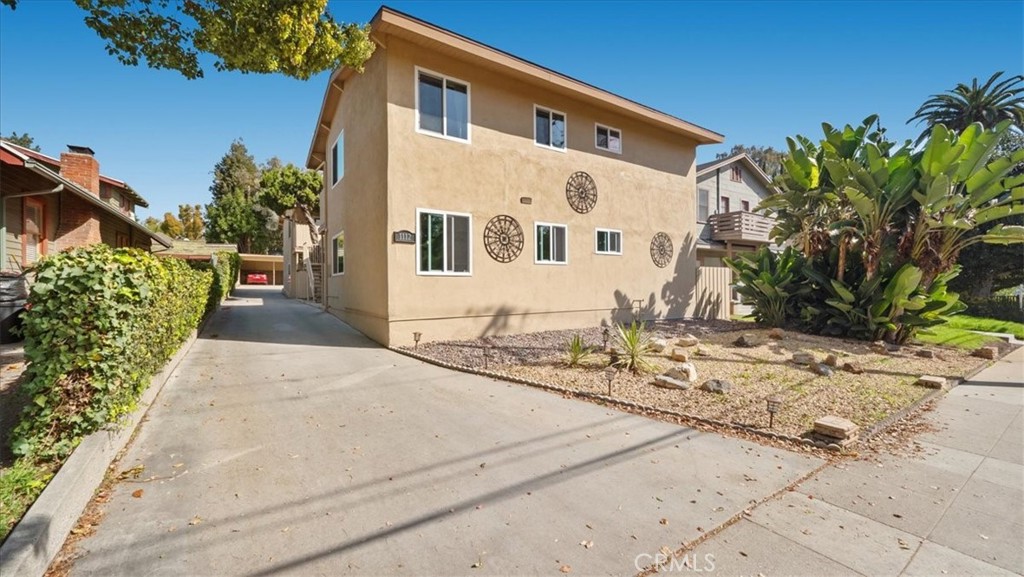 1112 Hope Street Property Photo
