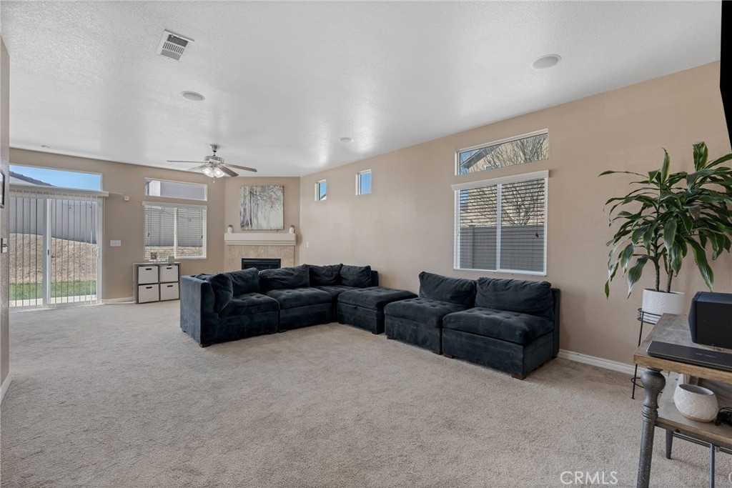 8824 Tamarisk Avenue Property Photo 12