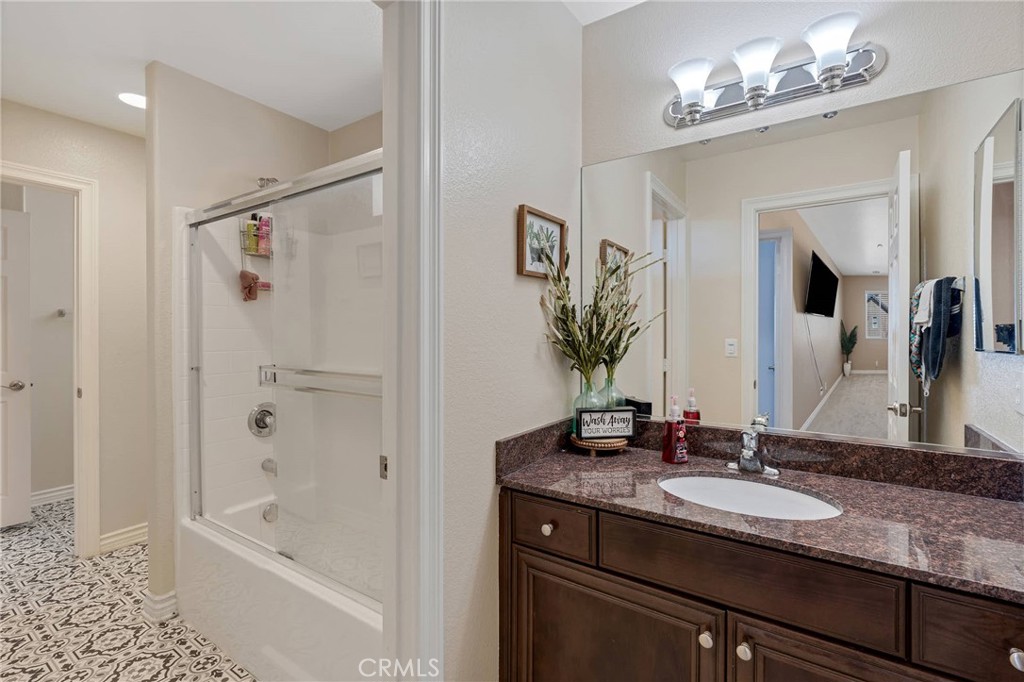 8824 Tamarisk Avenue Property Photo 31