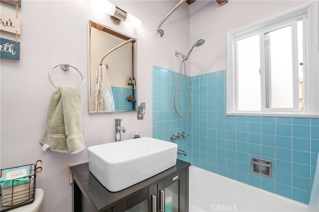 11385 1st Avenue Property Photo 7