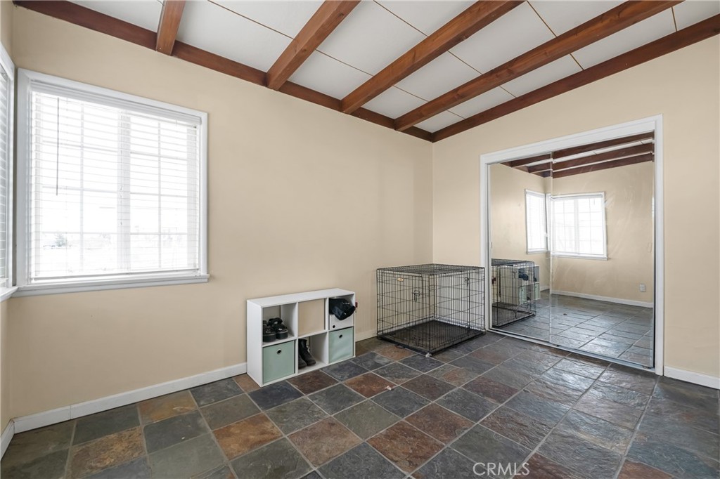 11385 1st Avenue Property Photo 9