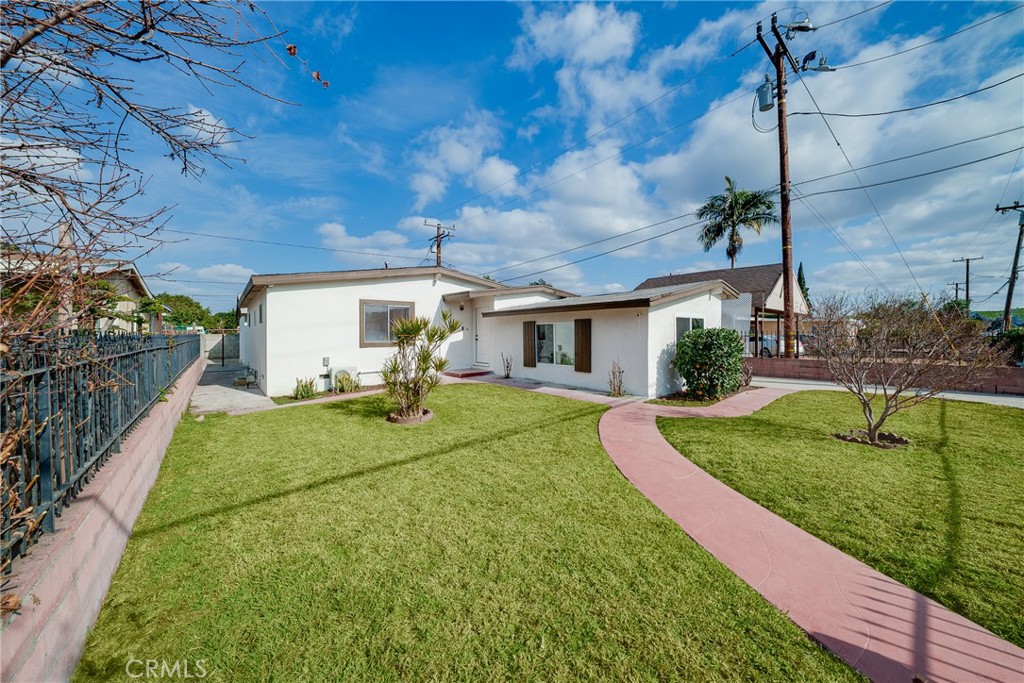 11221 Fineview Street Property Photo