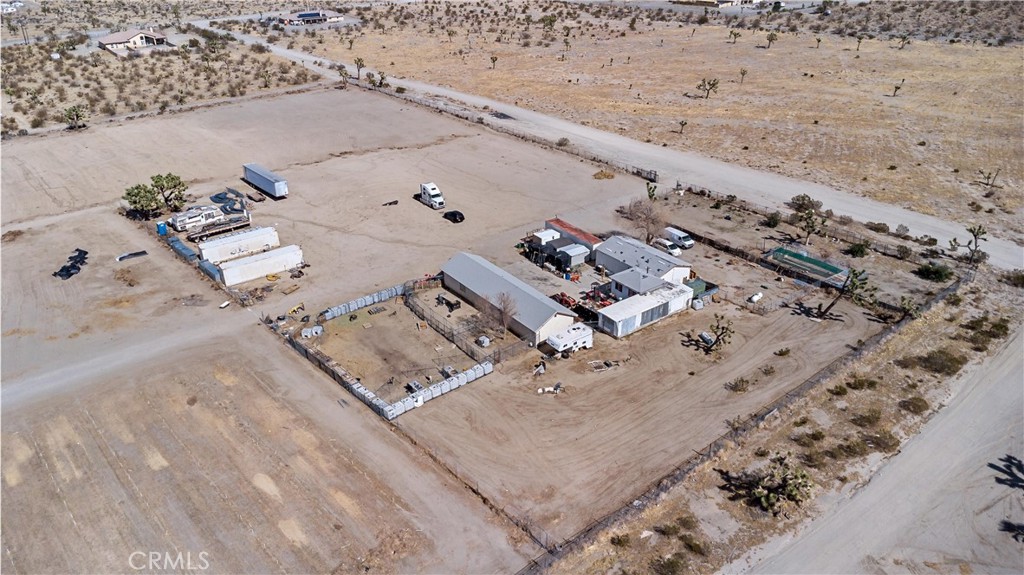 12702 Pine Tree Road Property Photo 19