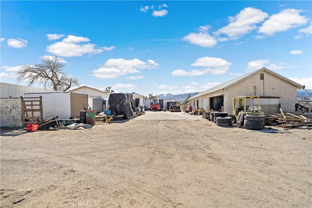 12702 Pine Tree Road Property Photo 33