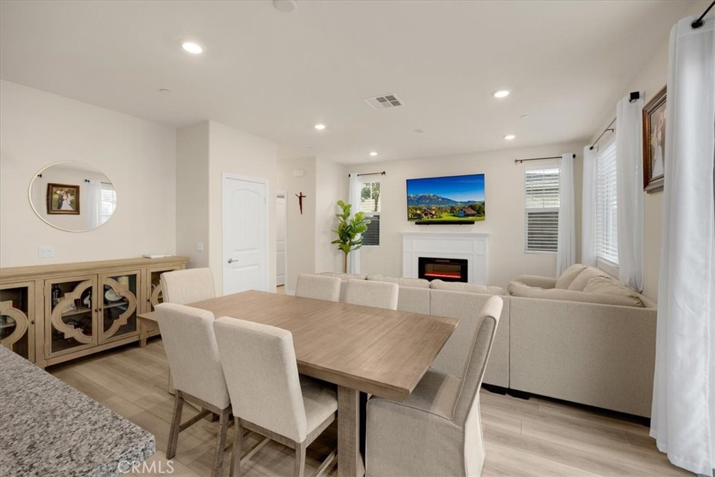 16510 Monteviejo Street Property Photo 10