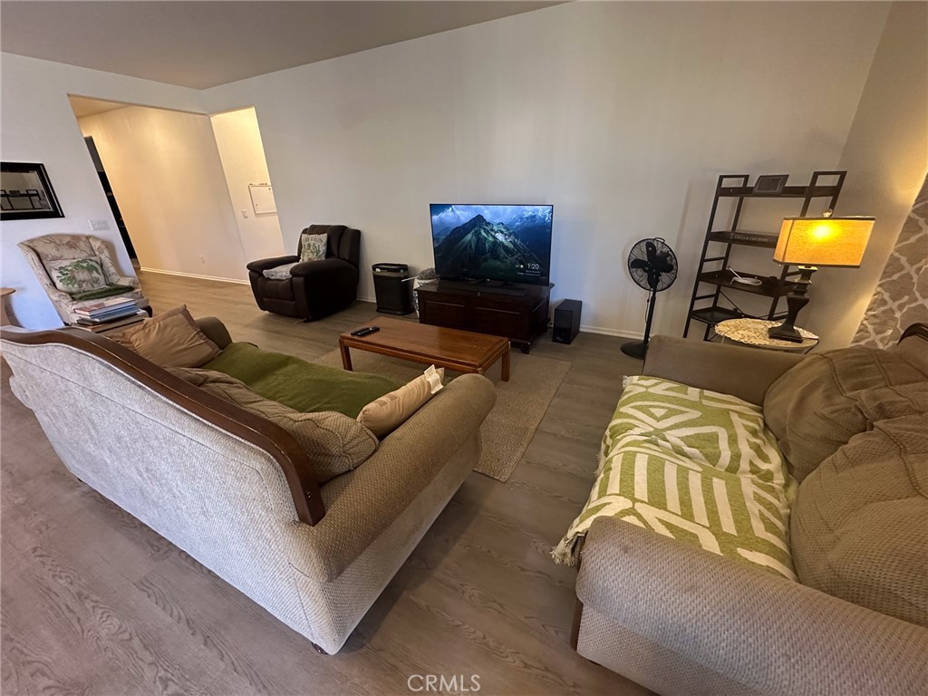 11784 Ginger Street Property Photo 3