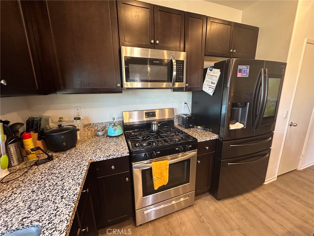 11784 Ginger Street Property Photo 5