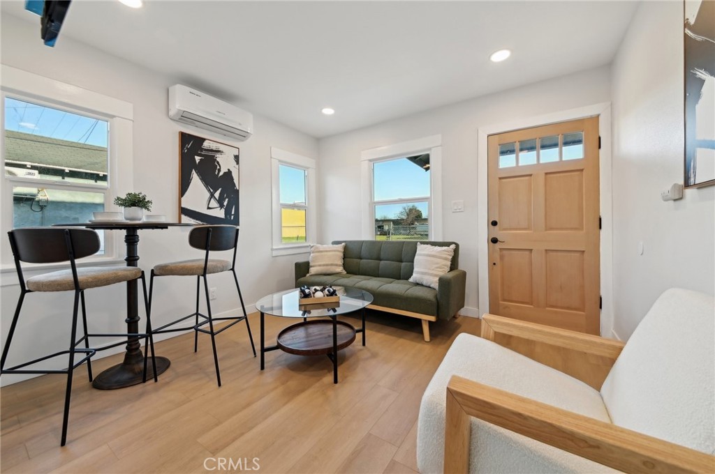 1328 Dawson Avenue Property Photo 1