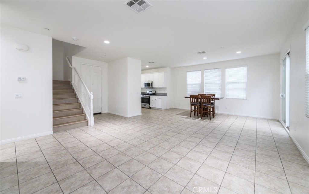 8635 Cava Dr Property Photo 2