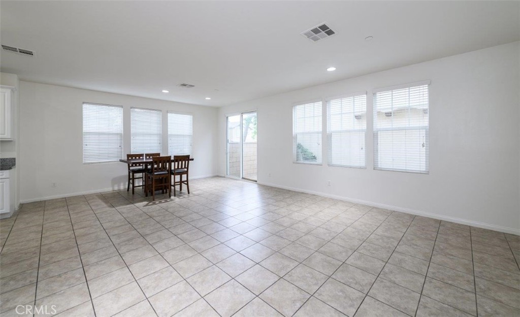 8635 Cava Dr Property Photo 5