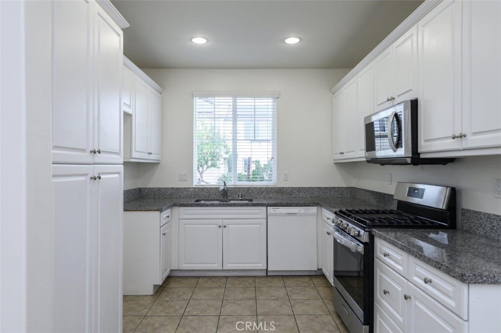 8635 Cava Dr Property Photo 10