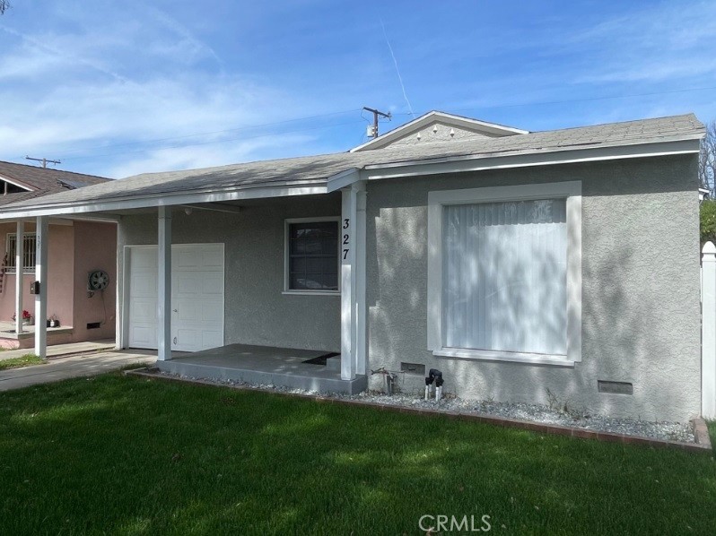 327 E Adams Street Property Photo