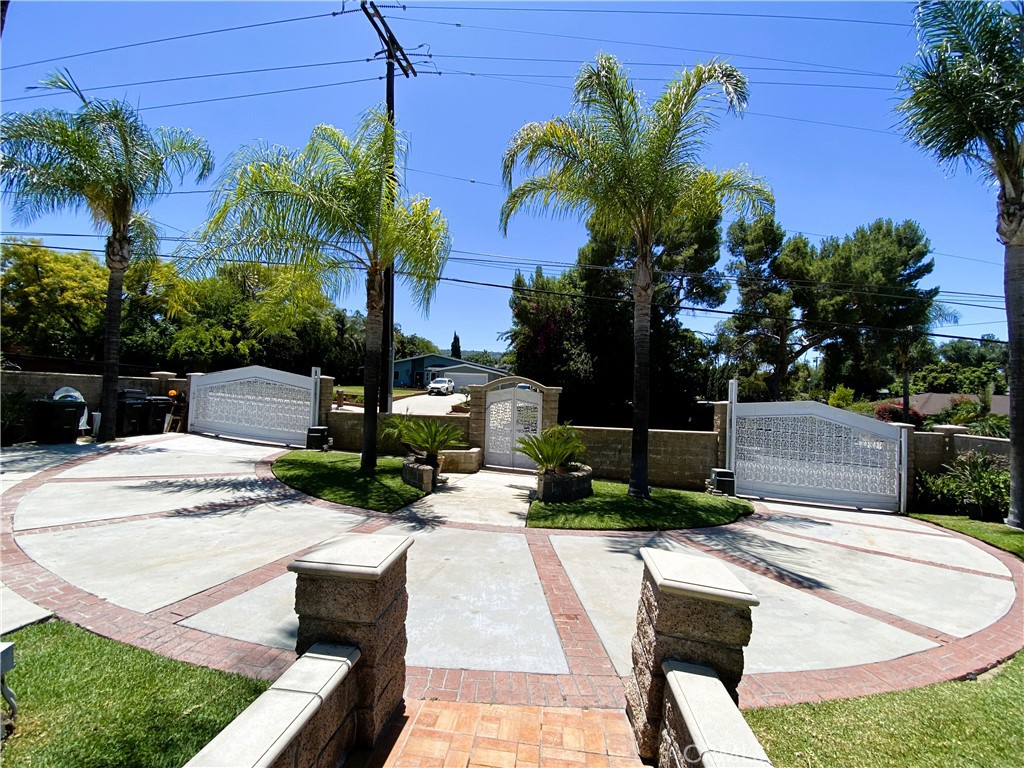 13761 Lomitas Avenue Property Photo 1