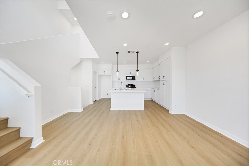 11030 Momentum Drive Property Photo 14