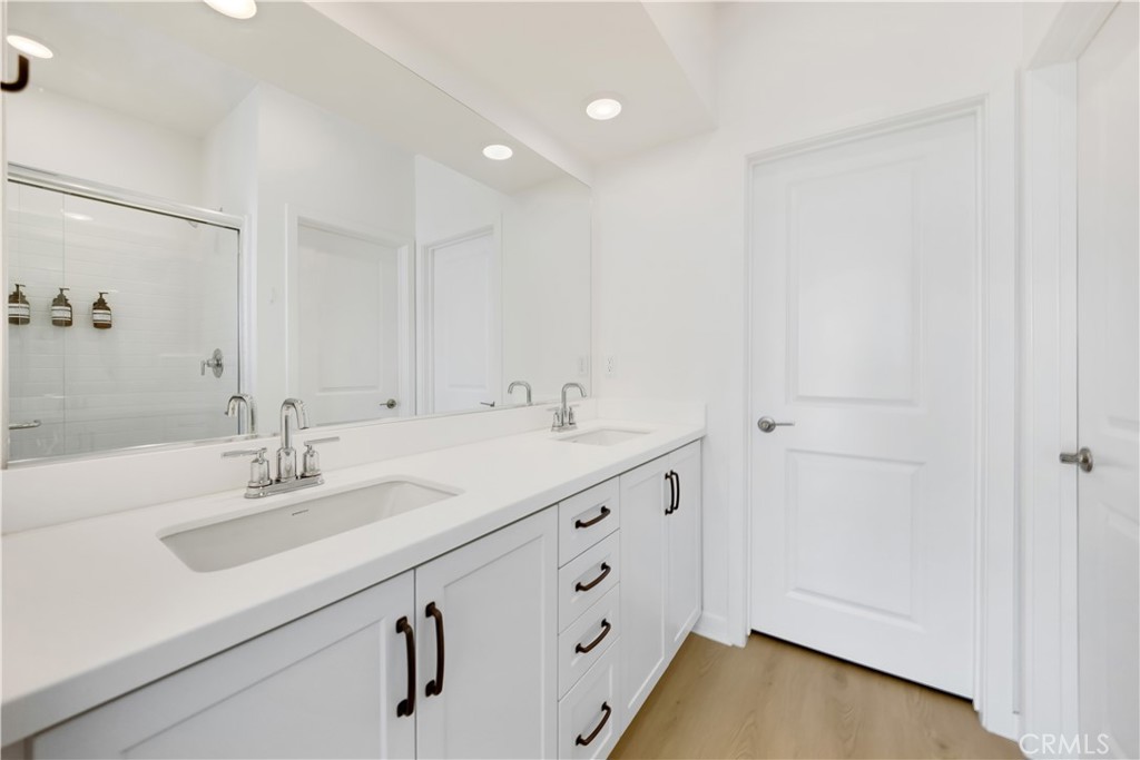 11030 Momentum Drive Property Photo 30