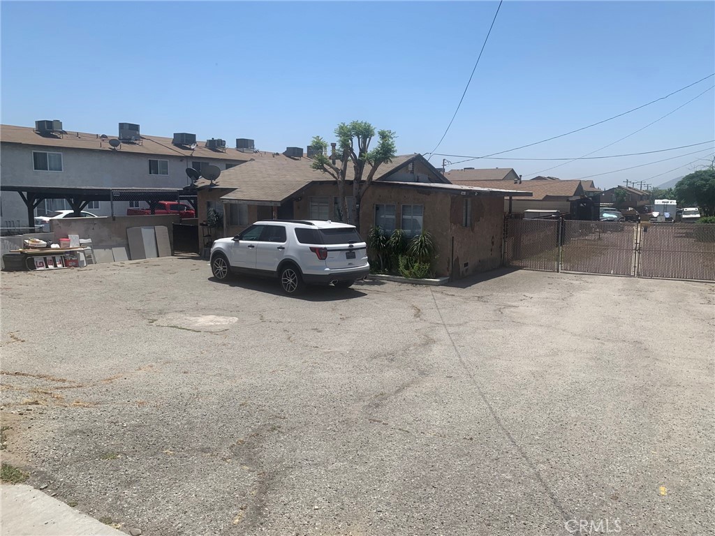 17405 Arrow Boulevard Property Photo