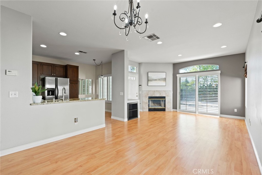 28 Anana Property Photo