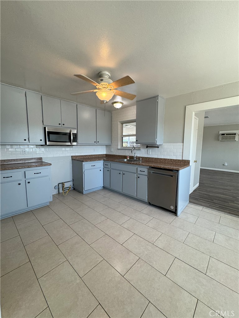 27334 Hibiscus Street Property Photo 22