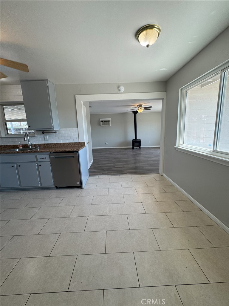 27334 Hibiscus Street Property Photo 23