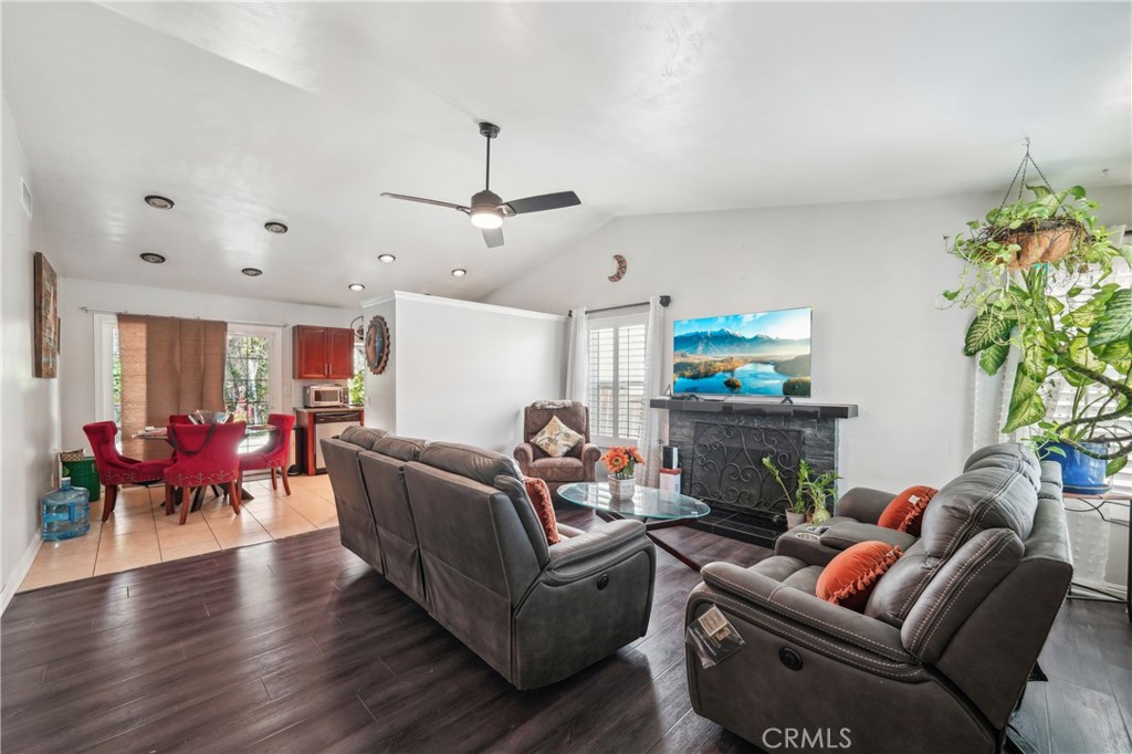 7188 Walcott Place Property Photo 6