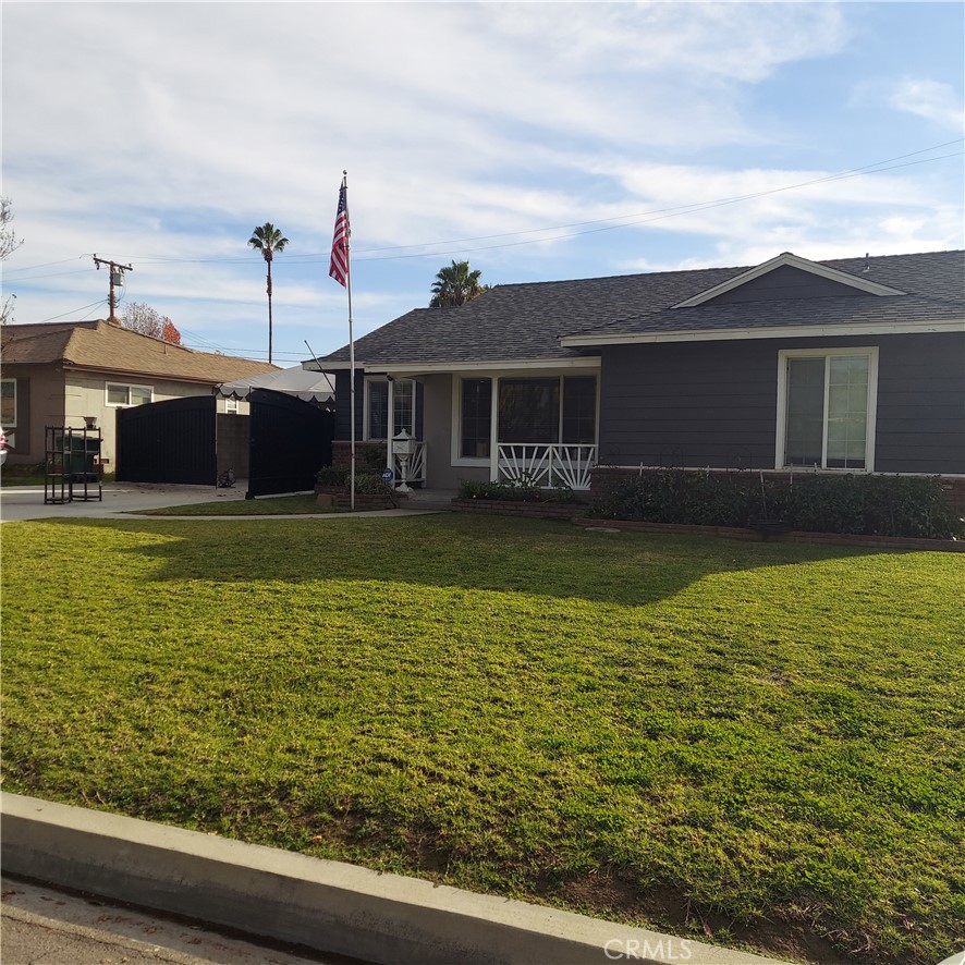1122 W Greendale Street Property Photo