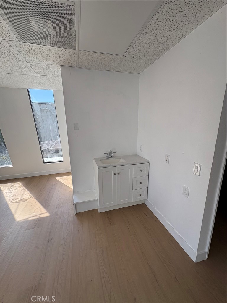 328 S Atlantic Boulevard 201 Property Photo 15
