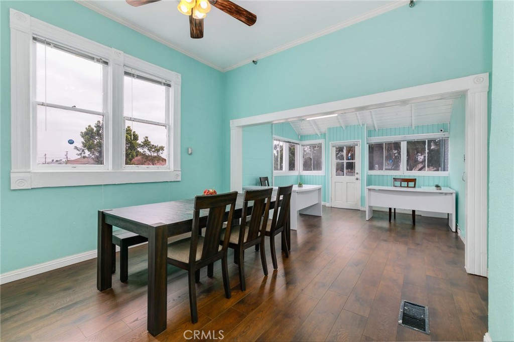 961 W Holt Boulevard Property Photo 15