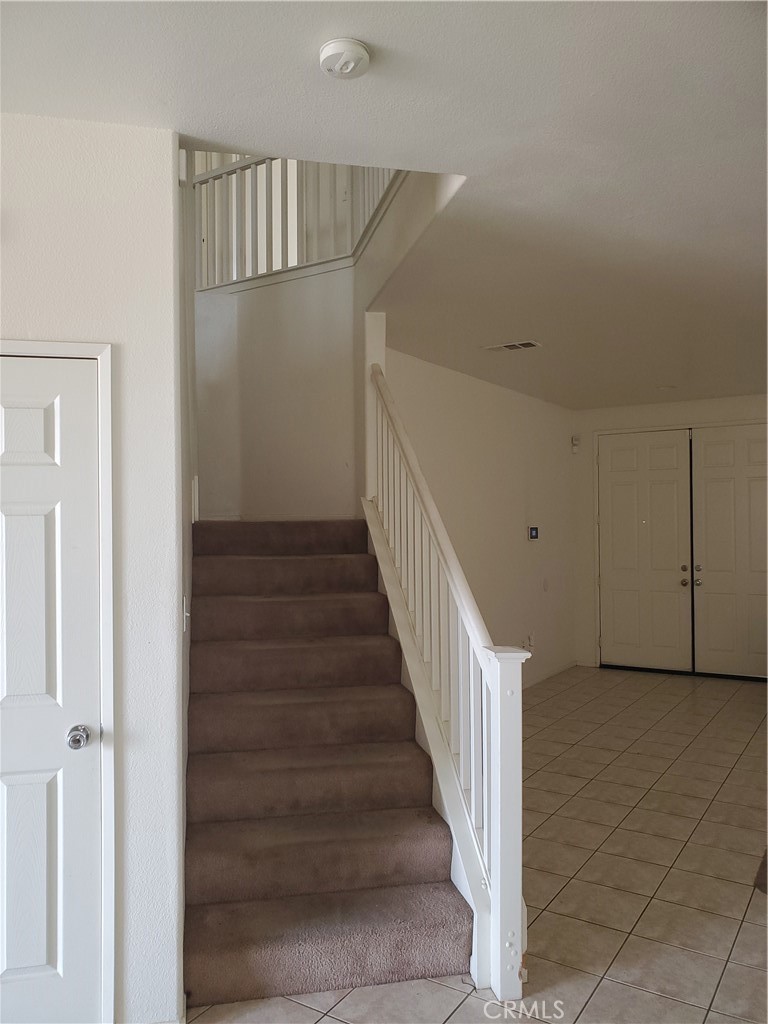 9546 Peridot Avenue Property Photo 2