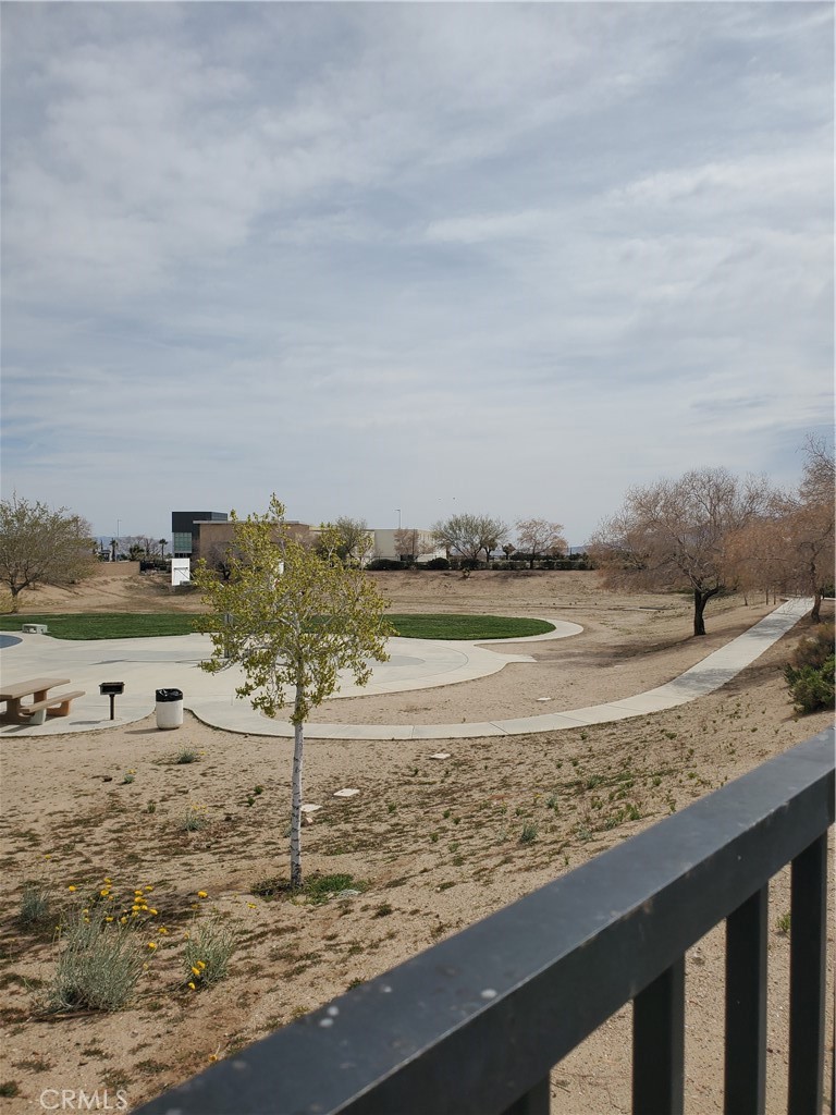 9546 Peridot Avenue Property Photo 14