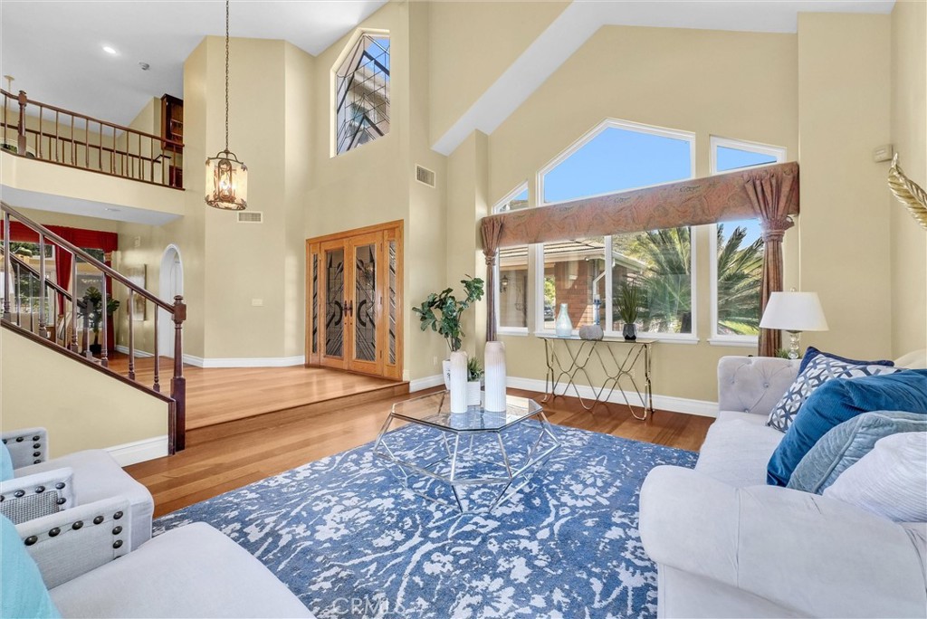 1 El Vecino Place Property Photo 11