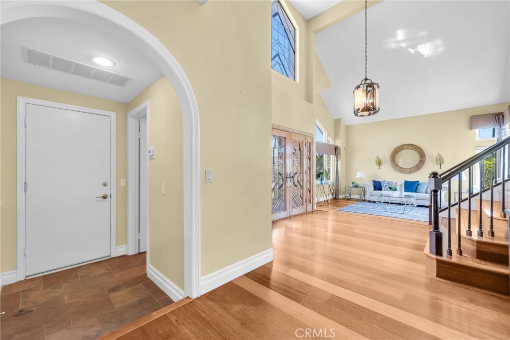 1 El Vecino Place Property Photo 12