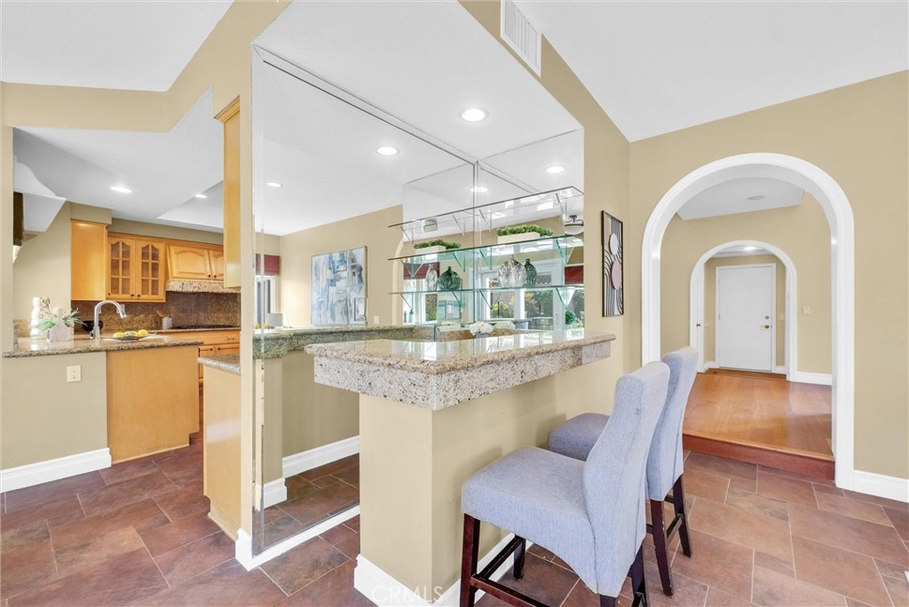 1 El Vecino Place Property Photo 19