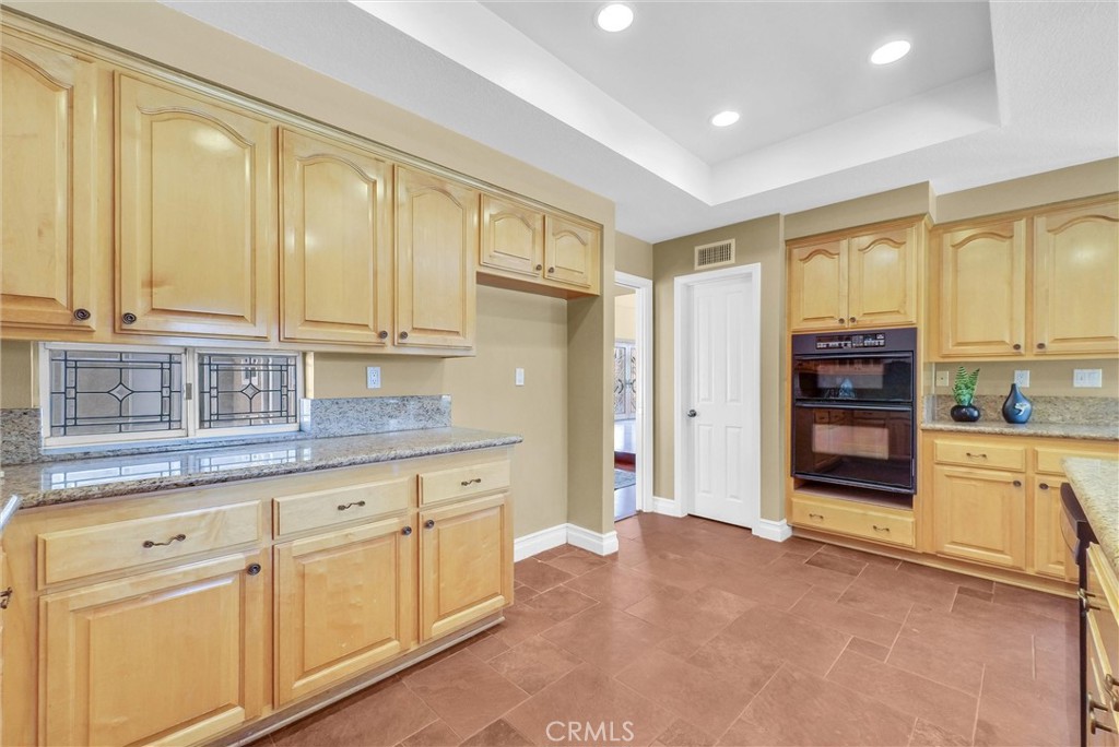 1 El Vecino Place Property Photo 23