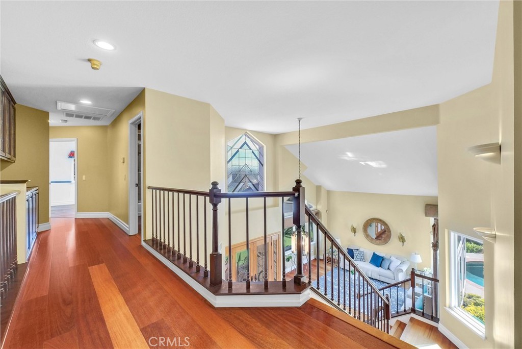 1 El Vecino Place Property Photo 25