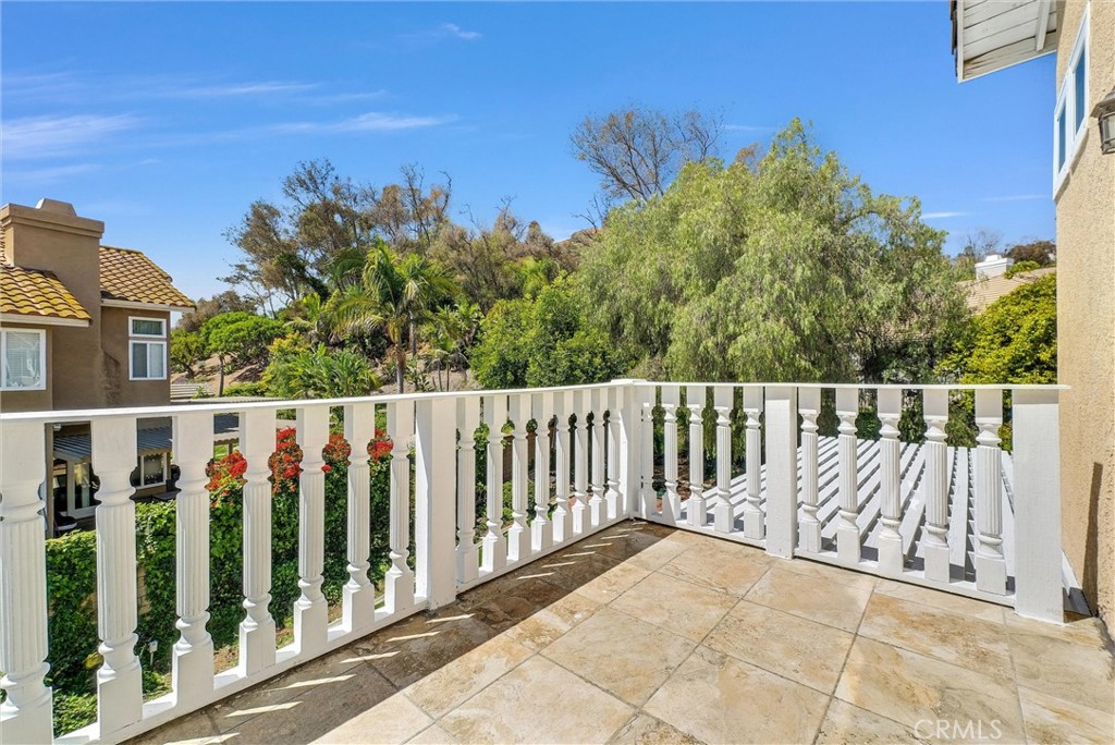1 El Vecino Place Property Photo 32