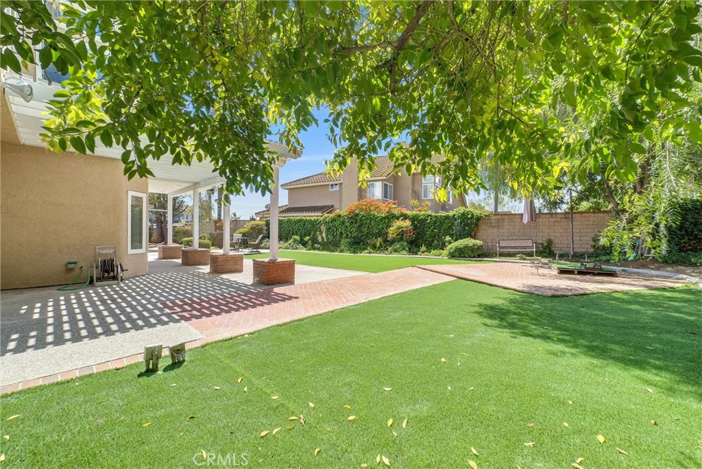 1 El Vecino Place Property Photo 42