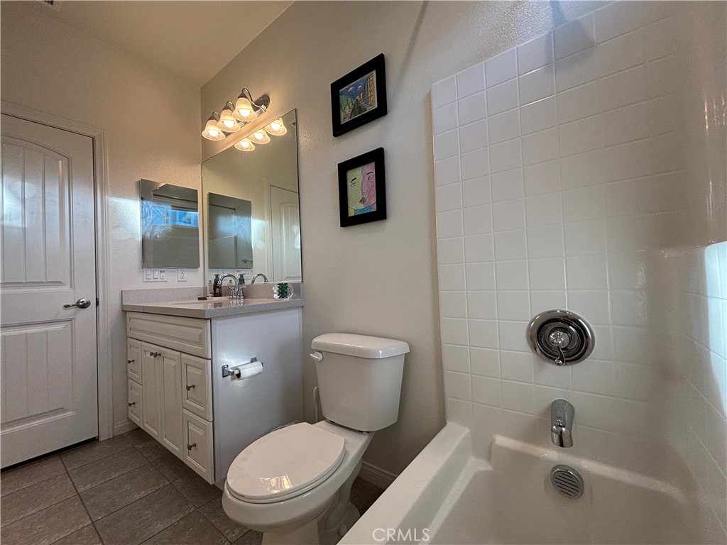 1466 Elliott Court Property Photo 9