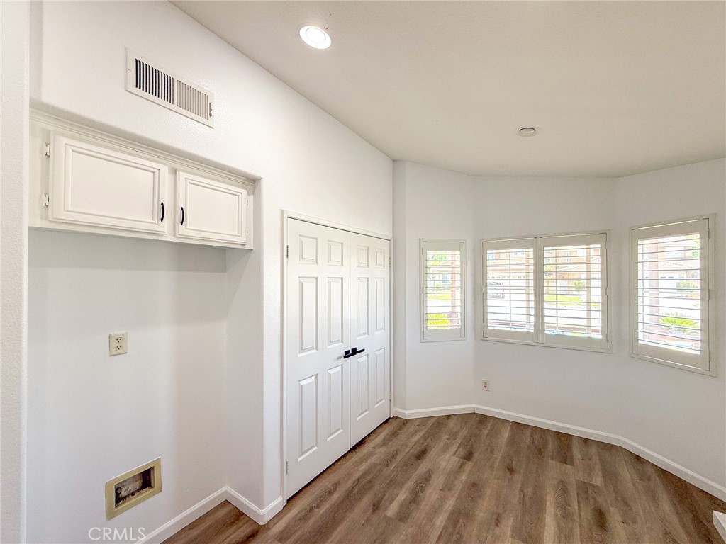 12225 Silverberry Street Property Photo 12