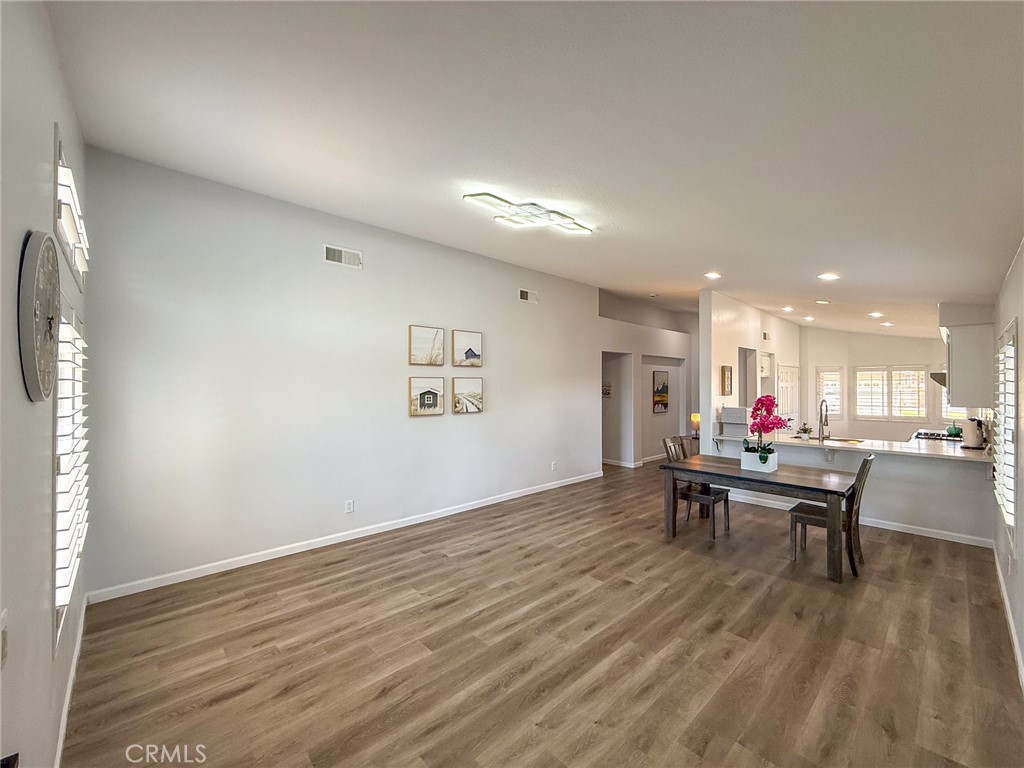 12225 Silverberry Street Property Photo 13