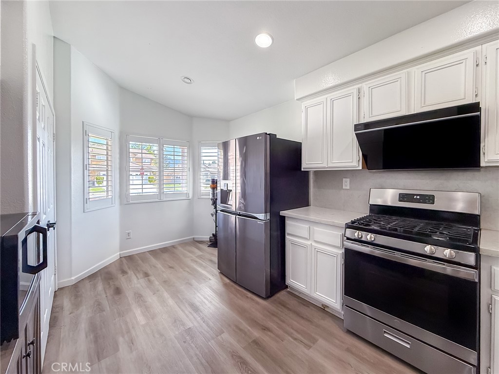 12225 Silverberry Street Property Photo 16