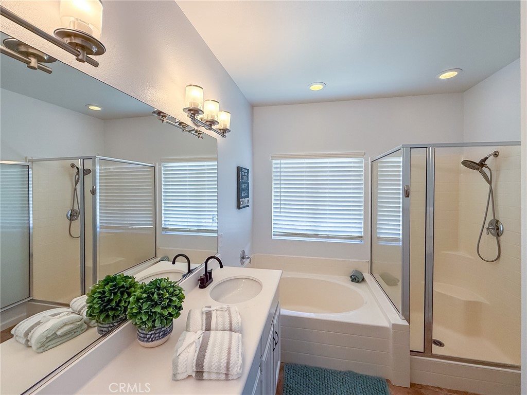12225 Silverberry Street Property Photo 23
