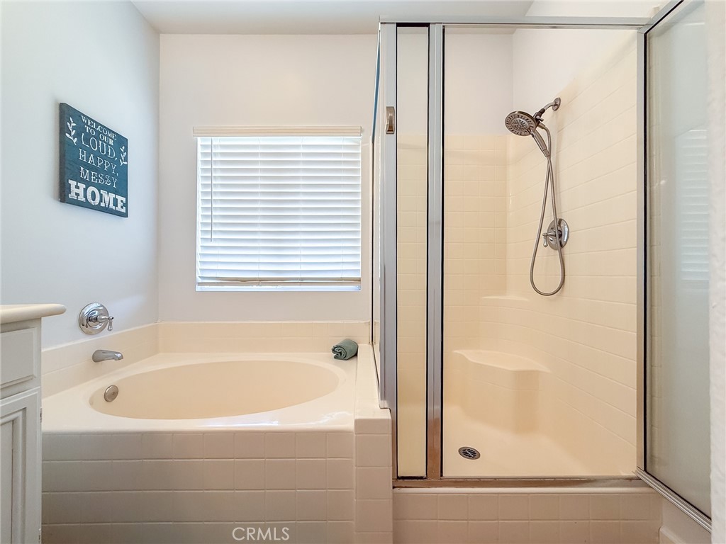 12225 Silverberry Street Property Photo 34