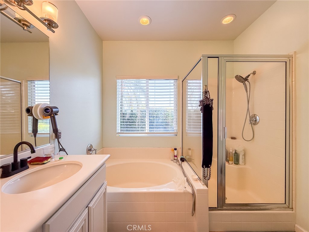 12225 Silverberry Street Property Photo 35
