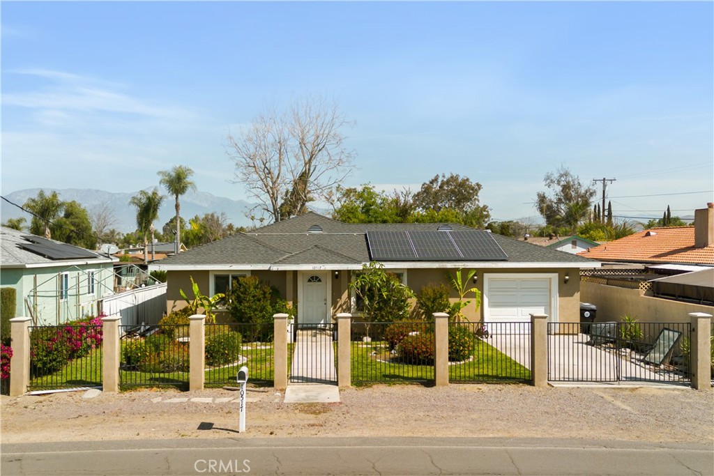 10517 50th Street Property Photo 1