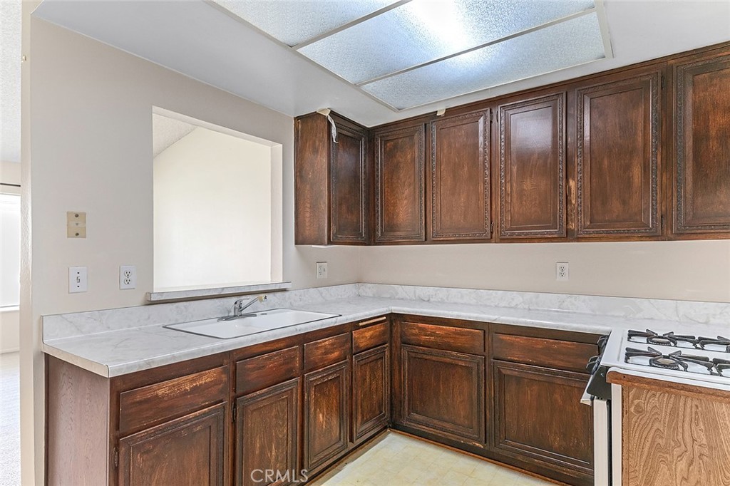 2350 Osbun Road 24 Property Photo 8