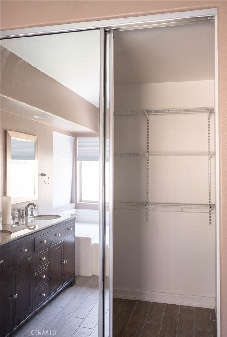 29740 Southwood Lane Property Photo 41