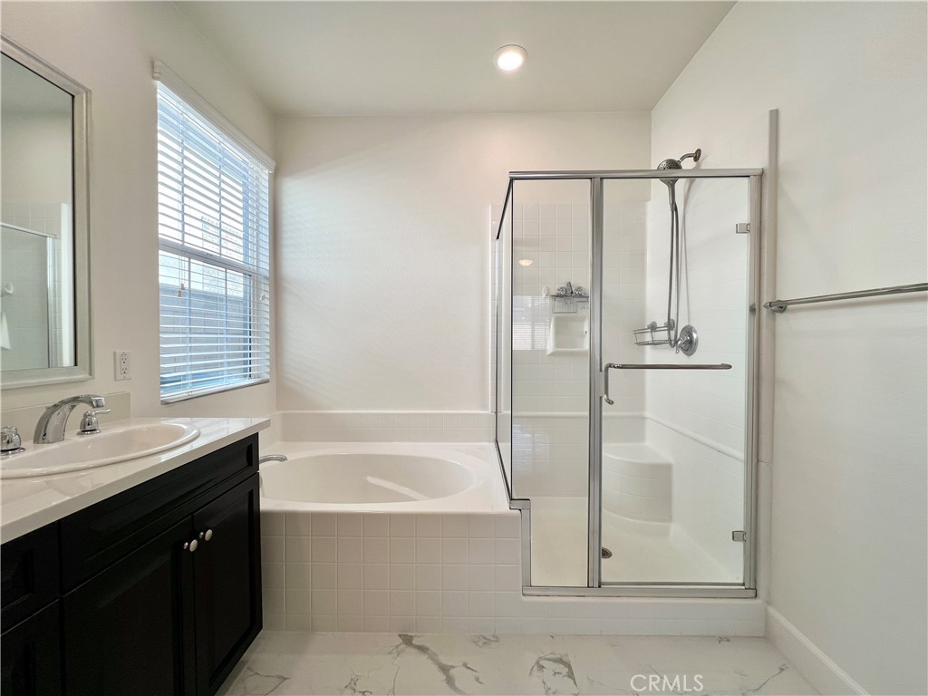 13196 Baxter Springs Drive Property Photo 8